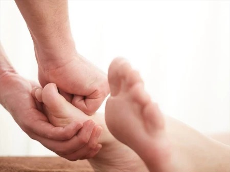 足裏の痛みが強い時は適切な治療を受ける
